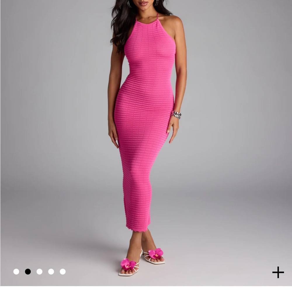 Windsor Vibrant Pink Maxi Dress